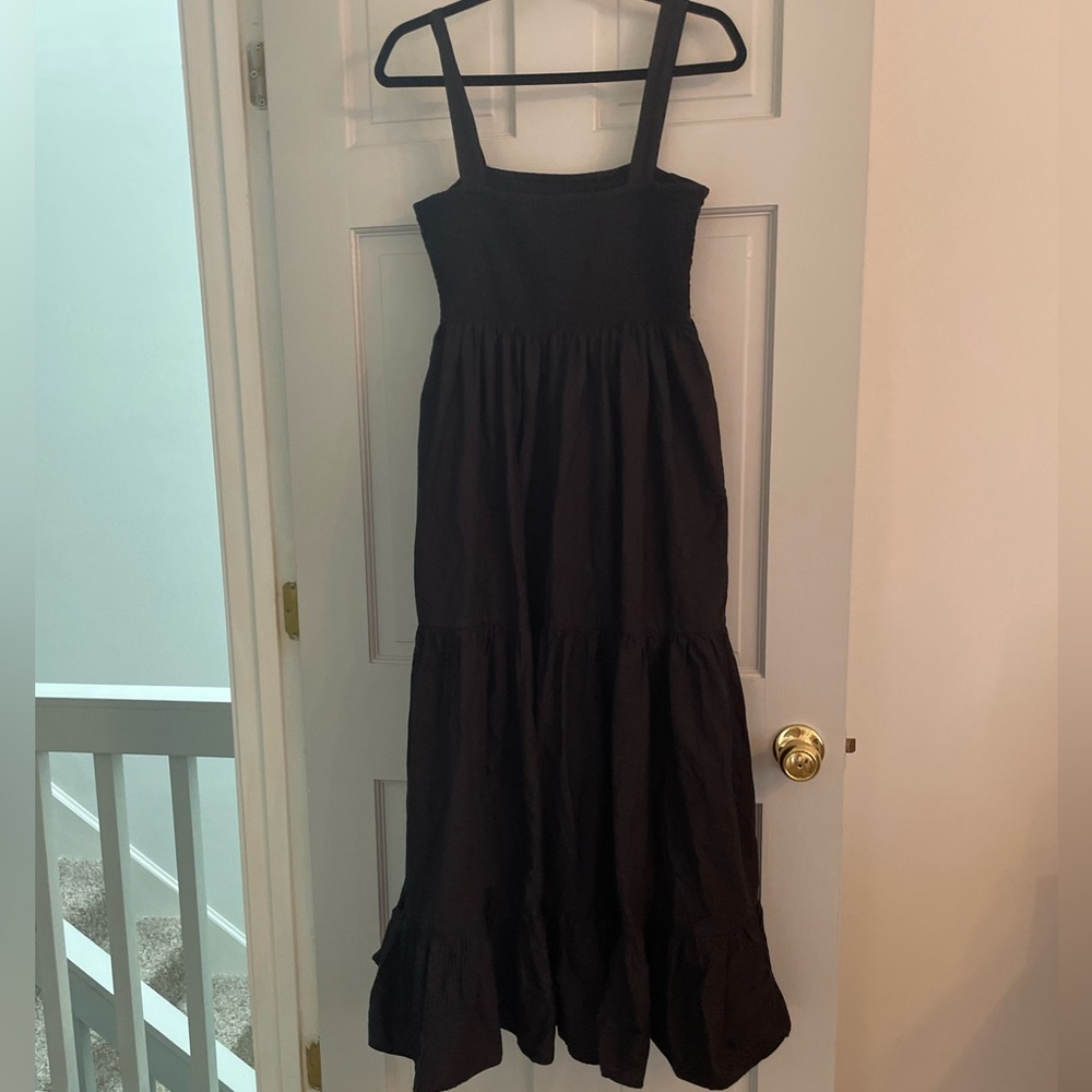 Euc black Zara smocked maxi dress size large